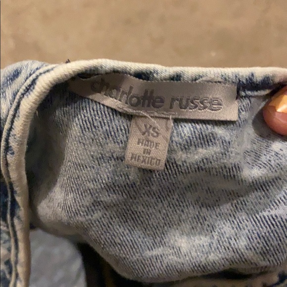 Zip up cropped tank! - Picture 3 of 3